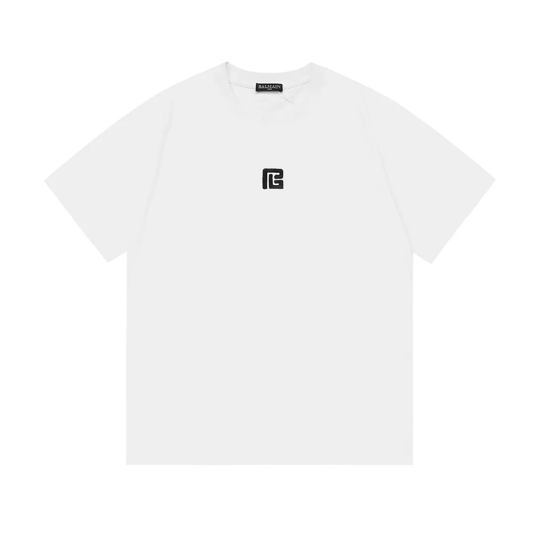 BALMAN Balman 2026 Early Spring New Arrival Imported machine high-density embroidered small letters logo on the chest Men's and women's Same Style short-sleeved T-shirt Customized gram 100% double yarn pure cotton fabric Custom dyed 32 double-strand threads Collar label, hangtag, main mark and three labels complete Color: White Size: XS S M L